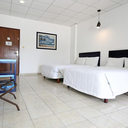 Hotel & Suites Arges - Centro Chetumal Eksteriør billede
