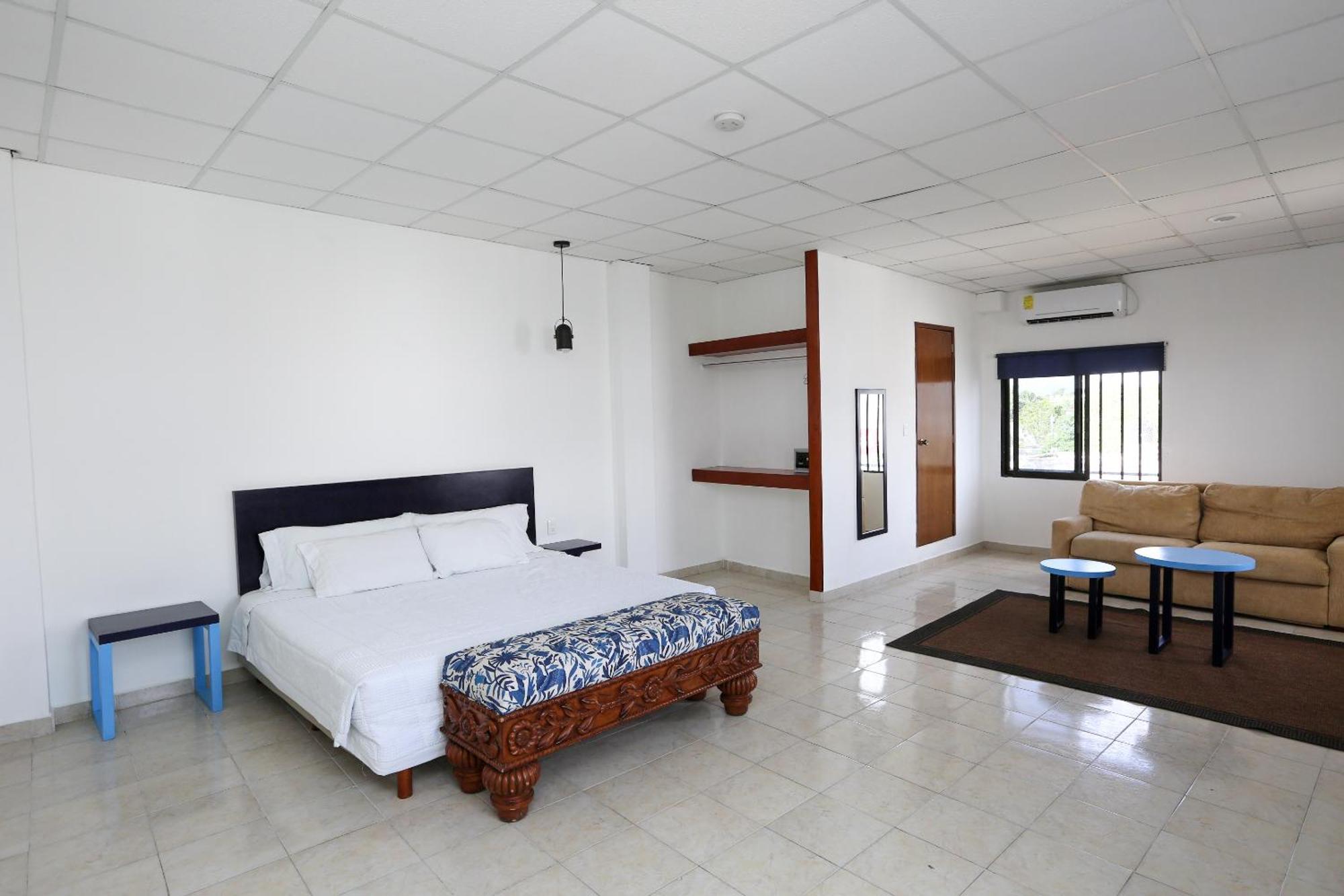 Hotel & Suites Arges - Centro Chetumal Eksteriør billede